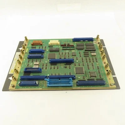 Fanuc A02B-0098-B511 Série 0-MC MAC 4/Axes - Photo 1/4