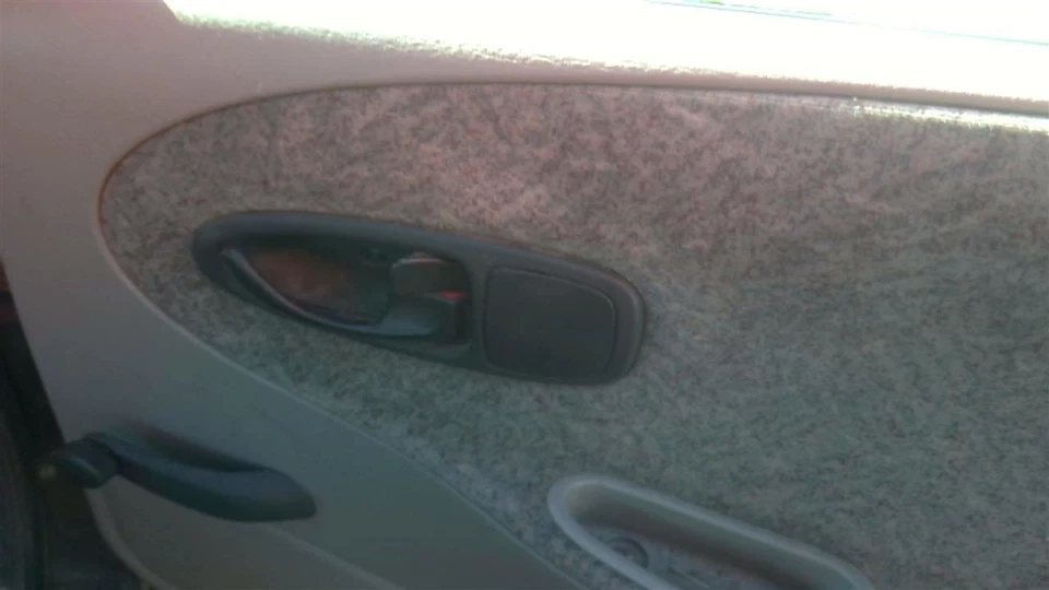 SATURN SW 1997 Door Handle Interior 31059339 Foto 1 de 4