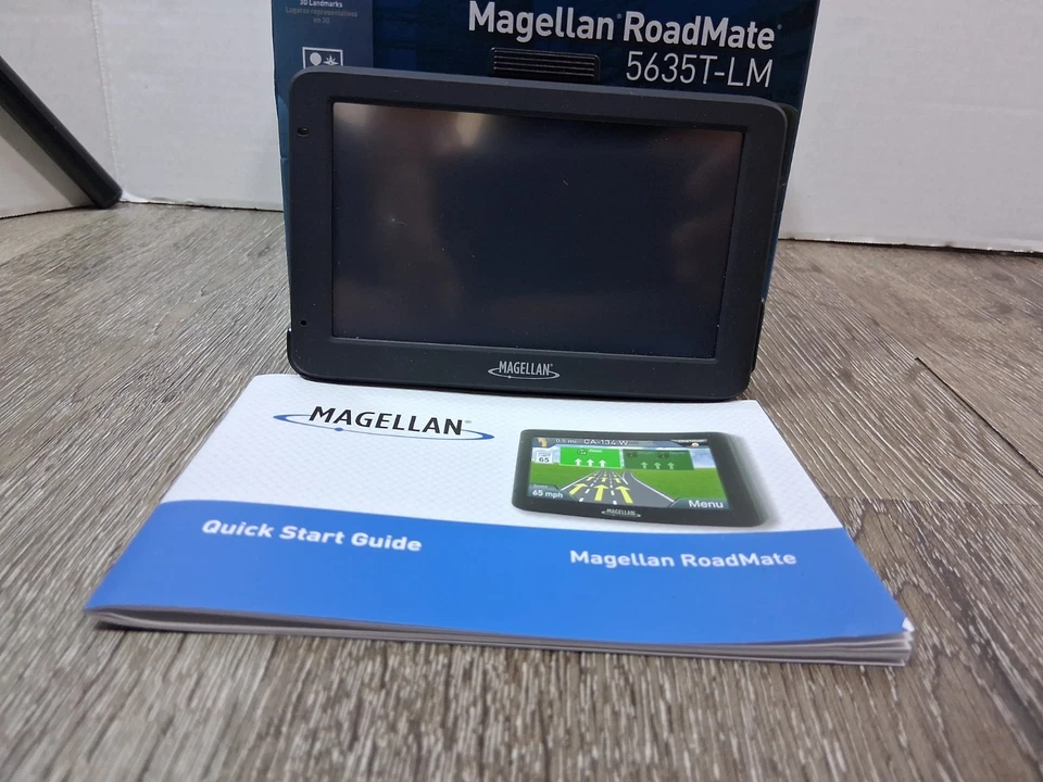 Magellan RoadMate 5635T-LM GPS Navigator Portable No Cords Included - Image 1 of 4