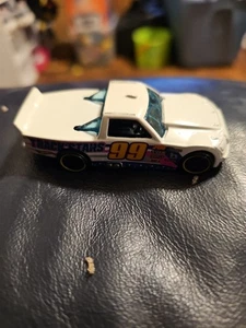 2010 Hot Wheels Circle Trucker White- Loose - Picture 1 of 16