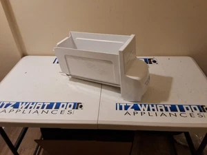 Gruppo contenitore ghiaccio frigorifero Frigidaire 5304526872 - Foto 1 di 5