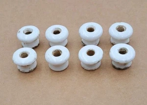 Pomelli antichi per armadio cassetto piccoli tiranti anta porcellana bianca vintage lotto di 8 - Foto 1 di 12
