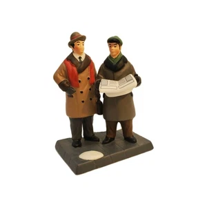 Dept 56 Christmas In The City Breaking News 6007589 New York Newspaper Village  - Picture 1 of 5