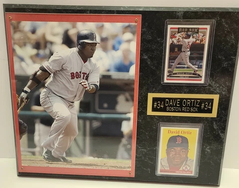 DAVE ORTIZ Boston Red Sox Wood Souvenir Wall Plaque with Photo & Baseball Cards Cover