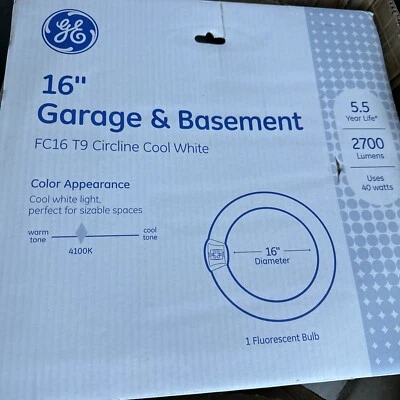 16 inch T9 Circline Lamp Fluorescent Bulb Replacement For 40 Watt FC16T9 GE - Image 1 of 4