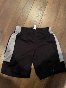The CHILDRENS PLACE Black Gray DRAWSTRING GYM SHORTS BOYS MEDIUM 7/8 - Picture 1 of 3