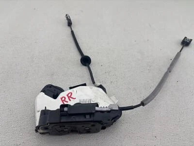 Actuador de bloqueo de pestillo de puerta trasera derecha Volkswagen VW Golf GTI 2012-2014 OEM Foto 1 de 4