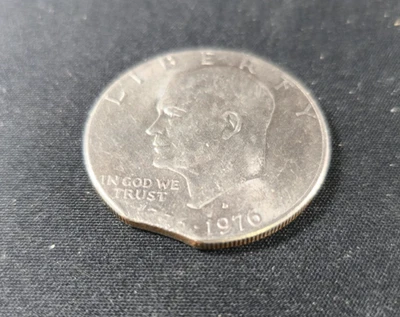 Error  IKE 1776-1976 Dollar Rim Clip - Image 1 of 2