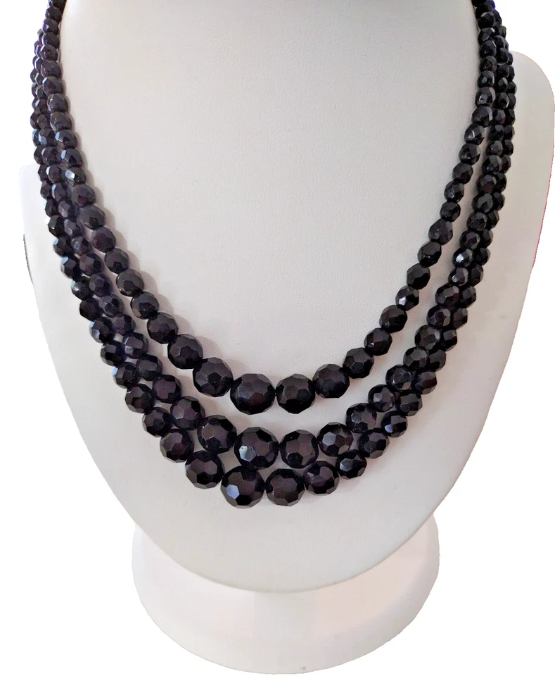 Collar de luto por chorro francés vintage negro 3 hilos vidrio facetado cuentas graduales Foto 1 de 4