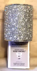 BATH & BODY WORKS PEARL GEM APPLIQUE TOPPER WALLFLOWER FRAGRANCE PLUG IN HOLDER - Picture 1 of 3