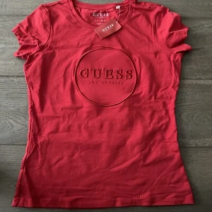 Women’s Guess ‘Los Angeles’ Red Top Size XL - Picture 1 of 3
