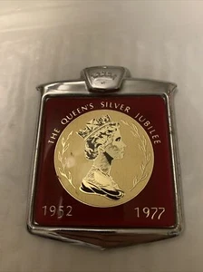 Vintage Renamel London England The Queens Silver Jubilee 1952-1977 EMBLEM BADGE - Picture 1 of 12