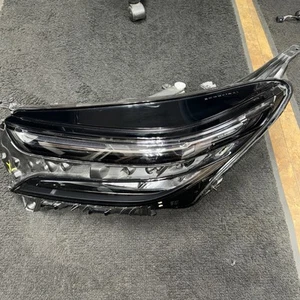 2022 2023 Chevy Equinox headlight Reflector Left Used OEM COMPLETE 86517974 - Picture 1 of 24