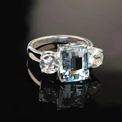 Обручальное кольцо из платины с выращенным в лаборатории изумрудом аквамарином 4,00 карата 950 - Изображение 1 из 4