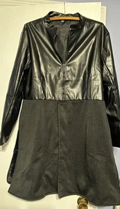 A very unusual coat. 1/2 Zippered Knee Length 100% Polyester coat - Picture 1 of 11