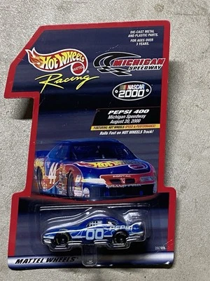 NASCAR 2000 PEPSI 400 MICHIGAN SPEEDWAY 20 de agosto 2000 Hot Wheels Pontiac Foto 1 de 2