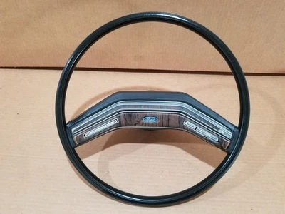 Volante Ford Pickup Truck Bronco 80-86 fábrica fabricante de equipamento original Woodgrain Cruise - Imagem 1 de 4