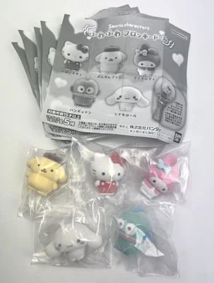 Sanrio Capsule Toy Flocked Doll Figure Complete Set of 5 New  Bandai Japan - Image 1 of 4