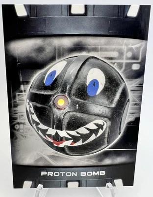 14/25 Silver SSP - 2018 Star Wars: The Last Jedi Items & Artifacts - Proton Bomb - Image 1 of 2