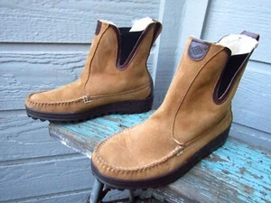 Quoddy BARN BOOT Shearling Moc-Toe Chelsea Women's US 10 Toast Suede EUC $199 - Picture 1 of 15