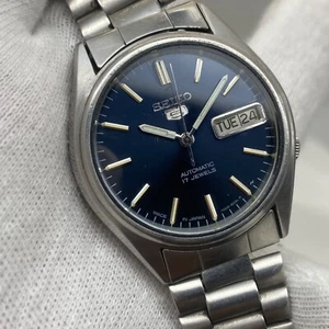 Rare vintage seiko5 Automatic blue dial watch 17 jewels with day/date Japan made - Picture 1 of 10