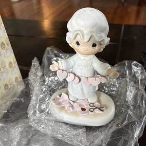 PRECIOUS MOMENTS -ENESCO 1983 FIGURINE "YOU HAVE TOUCHED SO MANY HEARTS"-5.5" - Picture 1 of 6