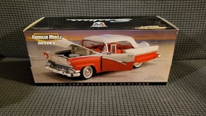 Ertl American Muscle Mint 1/18 Diecast Red & White 1956 Ford Fairlane Sunliner - Picture 1 of 4