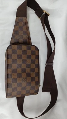 Bolsa de cintura Louis Vuitton Geronimos Damier Plane lona corpo estilingue cruzado N51994 99 - Imagem 1 de 4