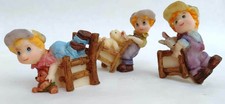 Bimbo con Sedia, 6 pezzi, H 7, L 5 cm in resina, Bomboniera Battesimo Compleanno