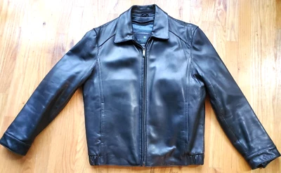 Chaqueta Bomber de Cuero, Para Hombre Med, Kenneth Cole "Reaction", Con Forro Extraíble Foto 1 de 4