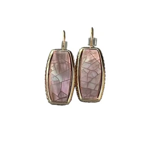 Liz Claiborne Dangle Hook Earrings Gold Tone Mother of Pearl 1.25" NWOT - Picture 1 of 4
