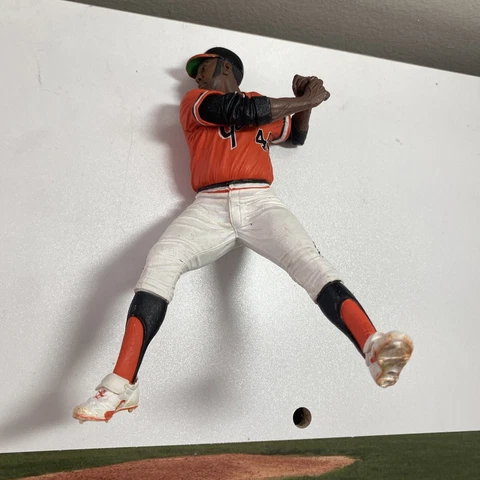 Willie McCovey McFarlane SF Giants Figure Loose No Base Or Bat, Some Blemishes Cover
