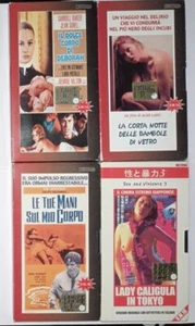 Vhs Die kurze Nacht der Puppen.. Il Dolce Corpo.. Le Tue Mani Sul.. Caligula - Bild 1 von 9