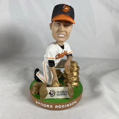 Baltimore Orioles Brooks Robinson Bobblehead Blue Crabs 2009 SGA Gold Glove - Image 1 of 4