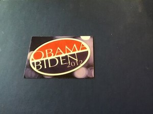 BARACK OBAMA & JOE BIDEN CARD 2012 STICKER Topps 2008 Collectable USA PRESIDENTS