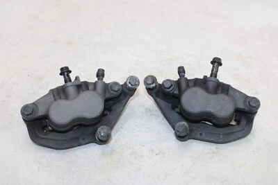 Yamaha FZ6R 2009 OEM Juego de pinzas de freno delanteras derecha izquierda par de pinzas Foto 1 de 4