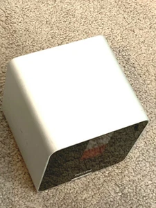 PETCUBE FIRST GEN CAMERA NO POWER  AS IS PARTS REPAIR - Picture 1 of 3