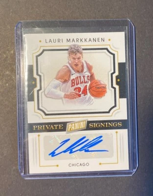 2019 Panini Father's Day Private Signings Auto Lauri Markkanen #LM Chicago Bulls - Image 1 of 2