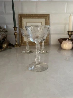 Vintage Libbey Rock Sharpe Licor Cordial/Champanhe Copos Clássicos Conjunto de 3 - Imagem 1 de 4