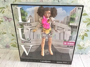 LUV Fashion Doll Londynn Limitless unica vibrante nuova con scatola afroamericana - Foto 1 di 12