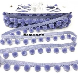 Simplicity Violet Pom Bordure 1 Mètre de Luxe Touché Velours 1.5 CM Boules 3cm - Picture 1 of 2