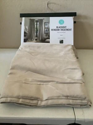 Panel de panel de lengüeta trasera tratamiento ventana oscurecimiento flexión terciopelo Martha Stewart Lucca Foto 1 de 2