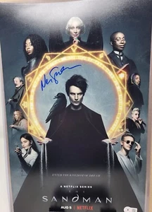 Póster fotográfico firmado por Neil Gaiman 11x17 Netflix DC Sandman escritor Beckett - Imagen 1 de 3