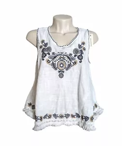 Max Studio White Embroidered Sleeveless Top Crochet Fringe Hem Boho Size S - Picture 1 of 9