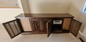 VINTAGE 1969 Fisher Stereo Console / Credenza MINT! - Local Pick Up - Picture 1 of 10