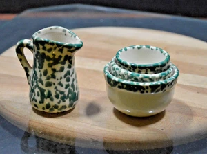 Green SpongeWare Miniature Pitcher and 3 Nesting Bowls - Picture 1 of 8