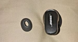 Bud sinistro originale solo per auricolari Bose QuietComfort II, nero - Foto 1 di 2