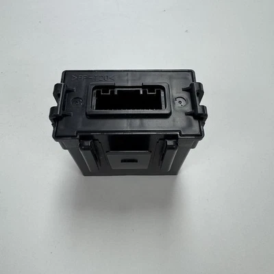 NISSAN QASHQAI J11 1.5 PETROL  TRACTION CONTROL MODULE UNIT 285T36UM0E - Image 1 of 2