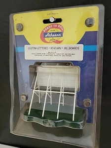 Athearn Ready To Roll Billboard."TRIVIA PALACE" Train Miniatures.  - Picture 1 of 12