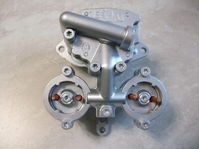 1987-1995 Chevrolet GMC 1500 2500 350 5.7 V8 Throttle body Injection Pod Housing - Image 1 of 3